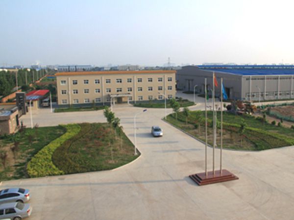 五月，欢庆过劳动者的汗水，纪念过青春沸腾的历史。